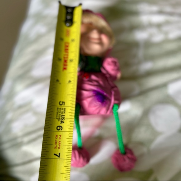 Vintage Pink Sitting Cabbage Girl Farmhouse Cottagecore Ladybug Decor Art - Picture 10 of 10